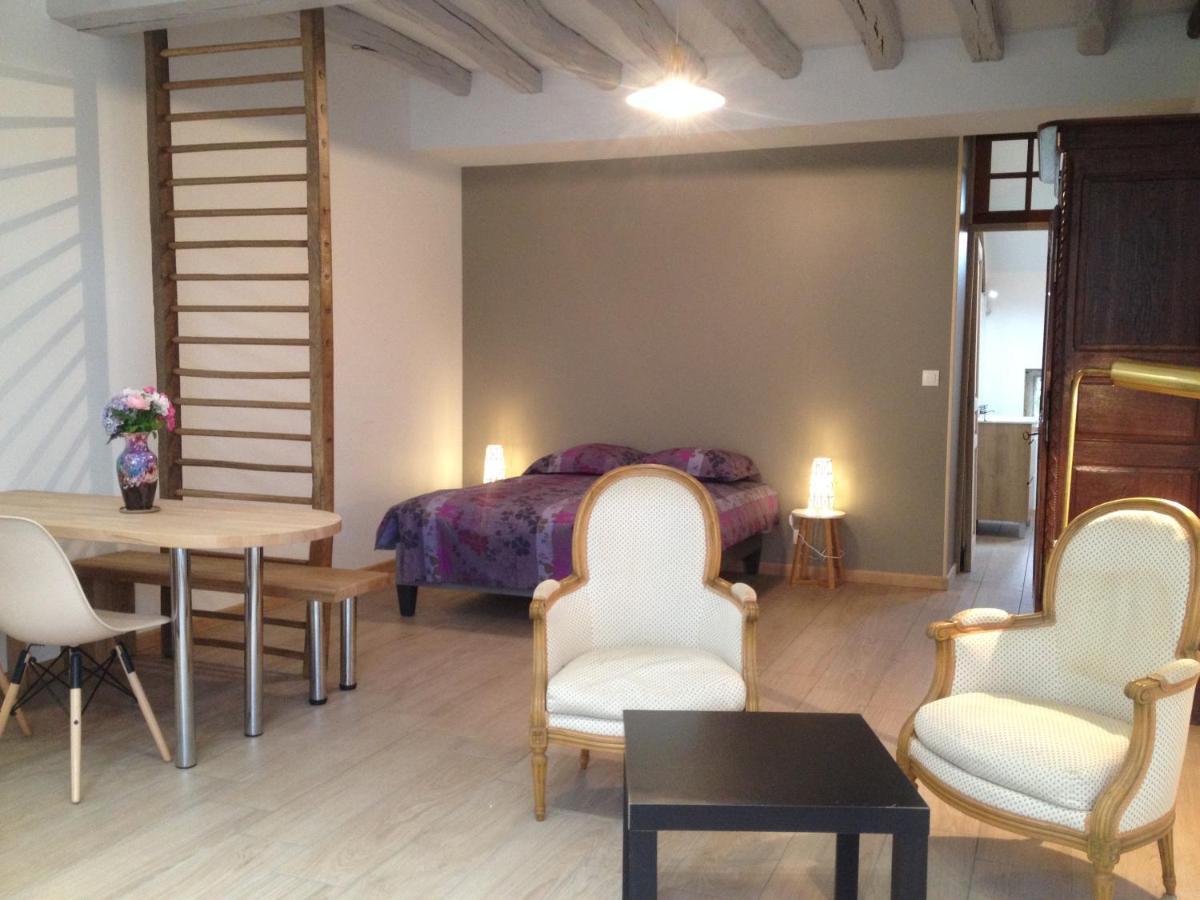 Bed and Breakfast La Thibaude - Livry Livry  Exterior foto